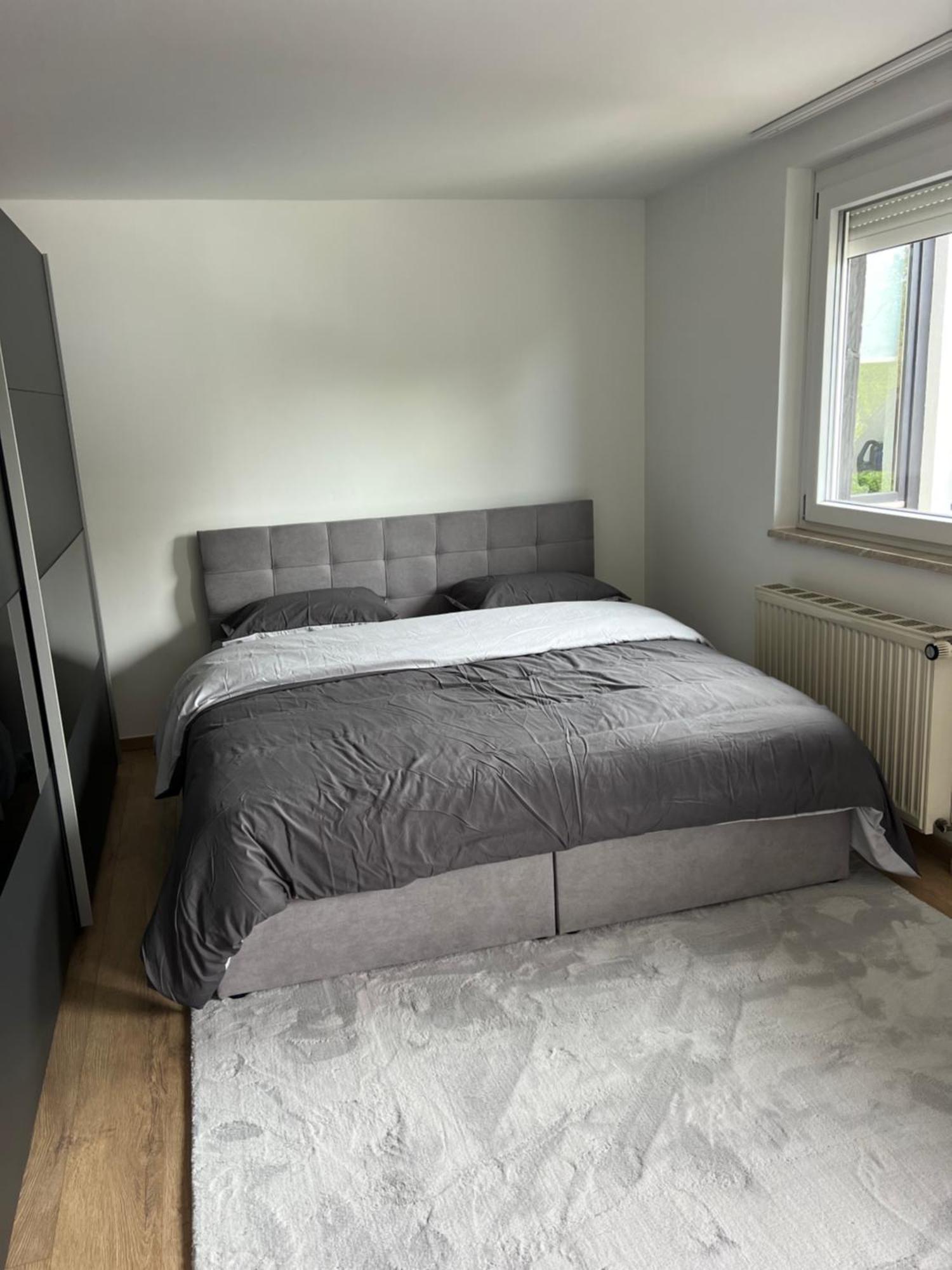 Apartment 85m2 *